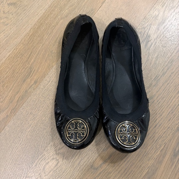 Tory Burch Black Patent Leather Ballet Flats - Picture 1 of 4